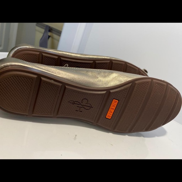 Cole Haan Women 7.5B Brown Leather Ballet Flats - Picture 8 of 8